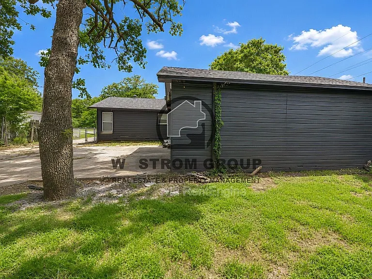 136 Arthur Dr — Photo 36