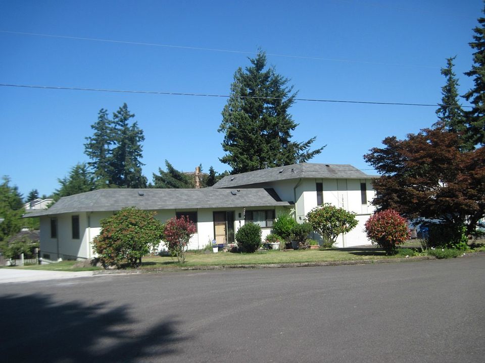 1st image of 19241 7th Pl S