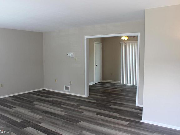 2nd image of 54 Boxelder Ln