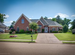 1270 Green T Dr, Hernando, MS 38632