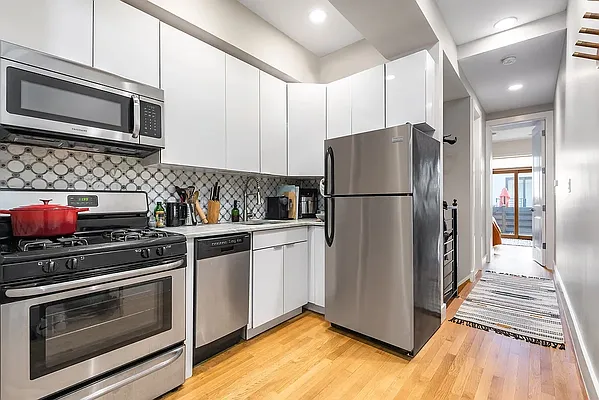 Rented by Corcoran | media 2