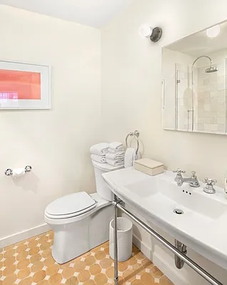 Rented by Corcoran | media 23