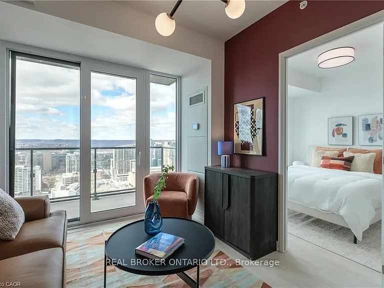 75 James St S #2701 — Photo 3