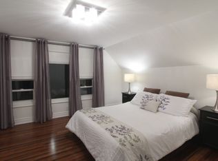 403 Woodbine Ave #3, Toronto, ON M4L3P7