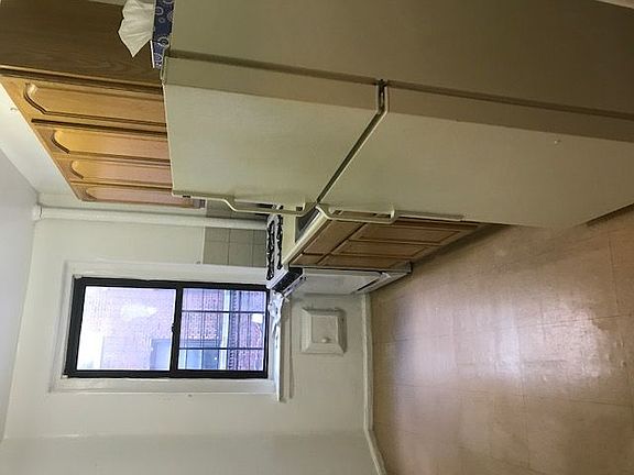 4th image of 4215 34th Ave APT 2C