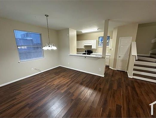 3rd image of 6435 Waldron Dr #B