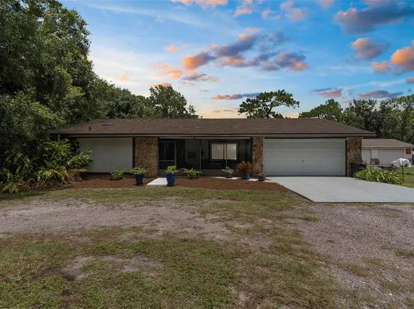 17635 Eagle Ln, Lutz, FL 33558