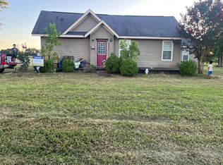 690 S Center St, Buffalo, TX