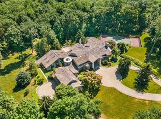38 Sheepfield Farms Dr, Basking Ridge, NJ 07920