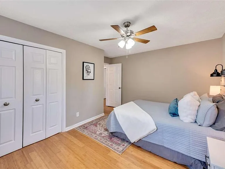 5005 Maryland Dr NW — Photo 15
