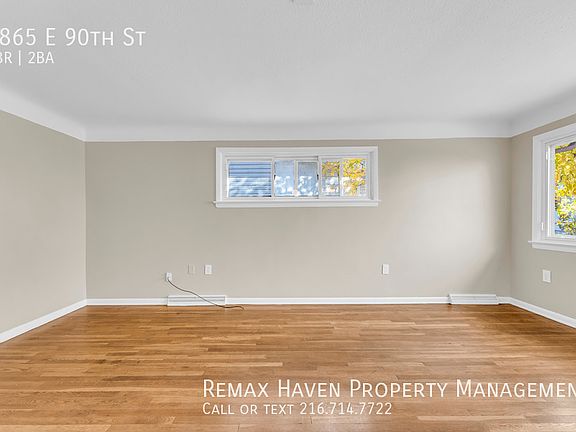 3rd image of 4865 E 90th St