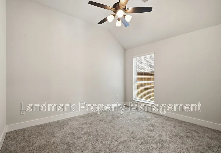 1814 Buckeye Ln — Photo 11