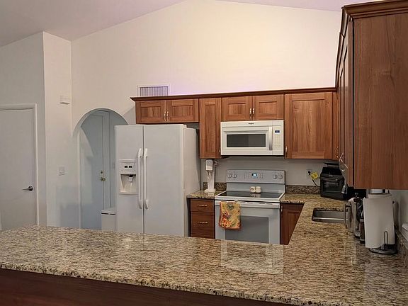 5th image of 16739 E Ashbrook Dr