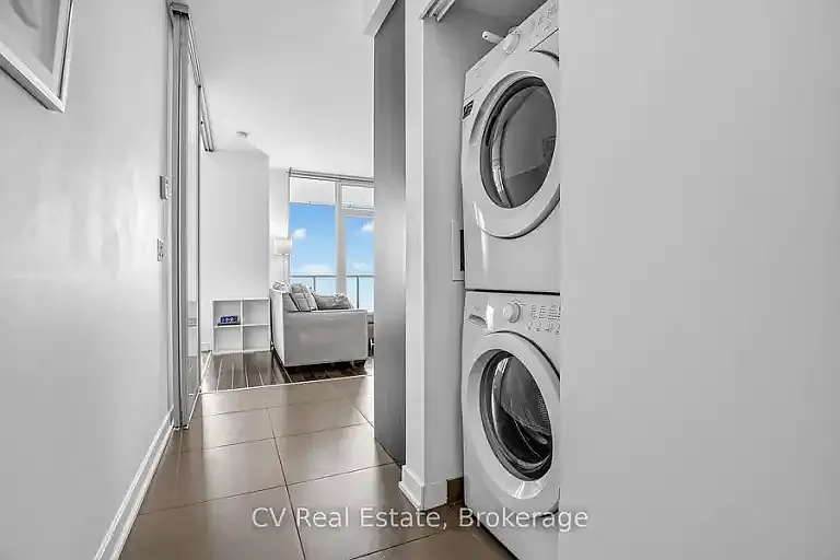 1 Market St #2308 — Photo 6