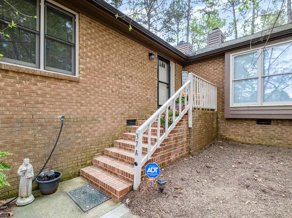 200 W Woodcroft Pkwy APT 37A, Durham, NC 27713