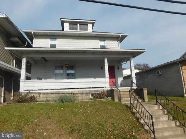 611 W 4th St, Lewistown, PA 17044