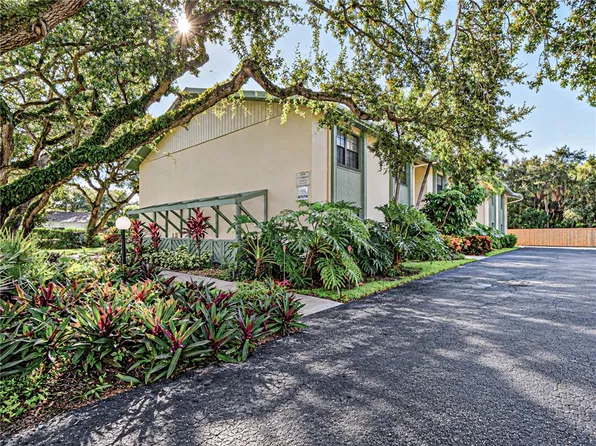 910 E Causeway Blvd APT C13, Vero Beach, FL 32963
