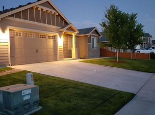 4511 Phoenix Ln, Pasco, WA 99301