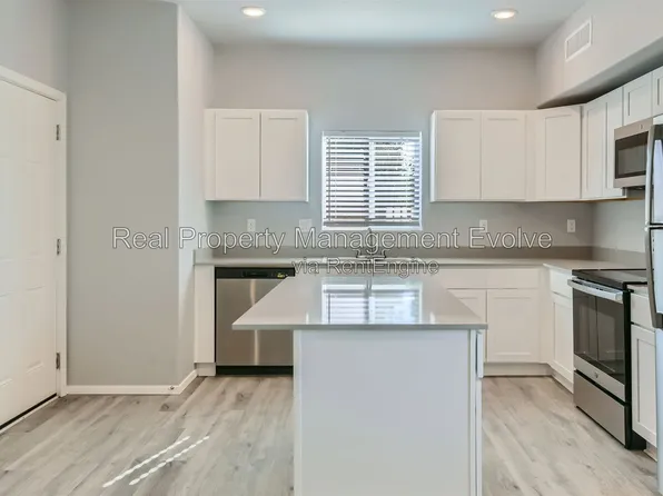 7010 N 80th Ave, Glendale, AZ