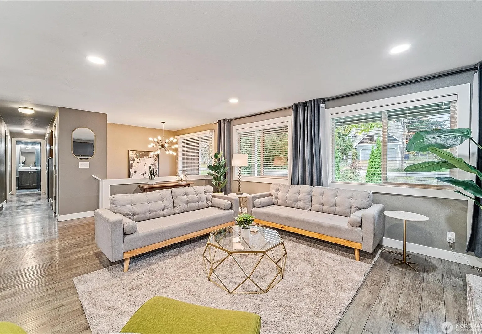 3 bed, 1500 sqft, $3,500 — Photo 3