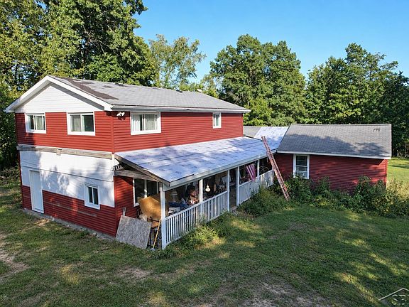 3rd image of 71257 Adamsville Rd
