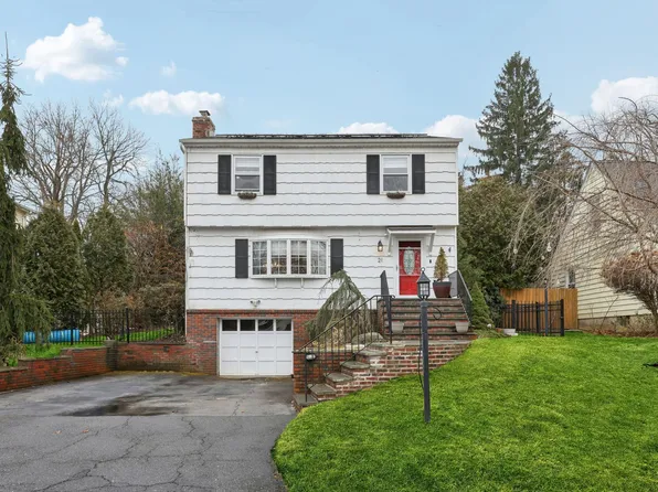 21 Stevenson Avenue, Hartsdale, NY 10530