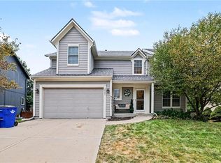 13751 W 158th St, Olathe, KS 66062