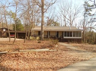 47 Woods Ln, Hartwell, GA 30643