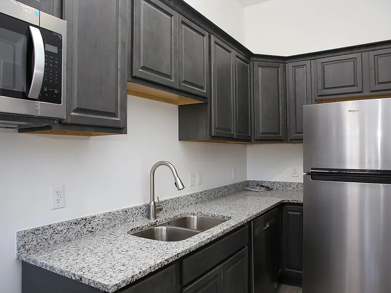 407 N Cedar St #B — Photo 13