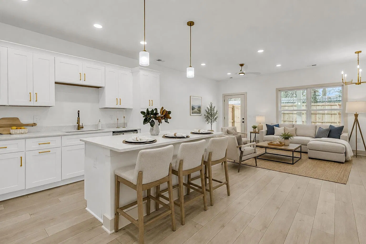 3 bed, 2.5 bath, 1634 sqft, $2,799 — Photo 1