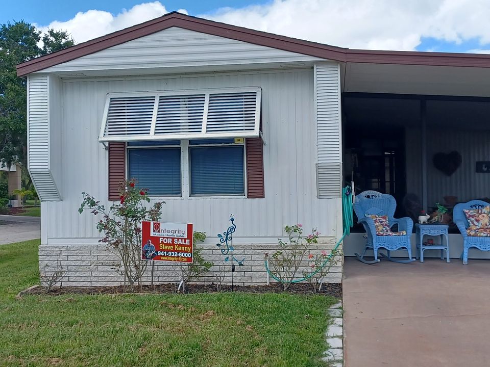 1st image of 6803 Coconut Grove Cir