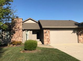 3139 Golf Cir, Danville, IL 61832