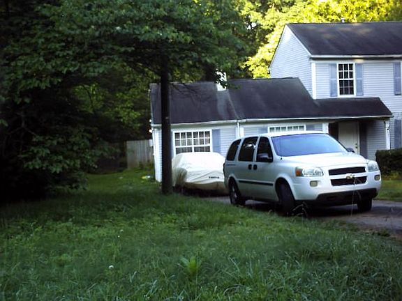 3rd image of 4591 Garden Hills Dr