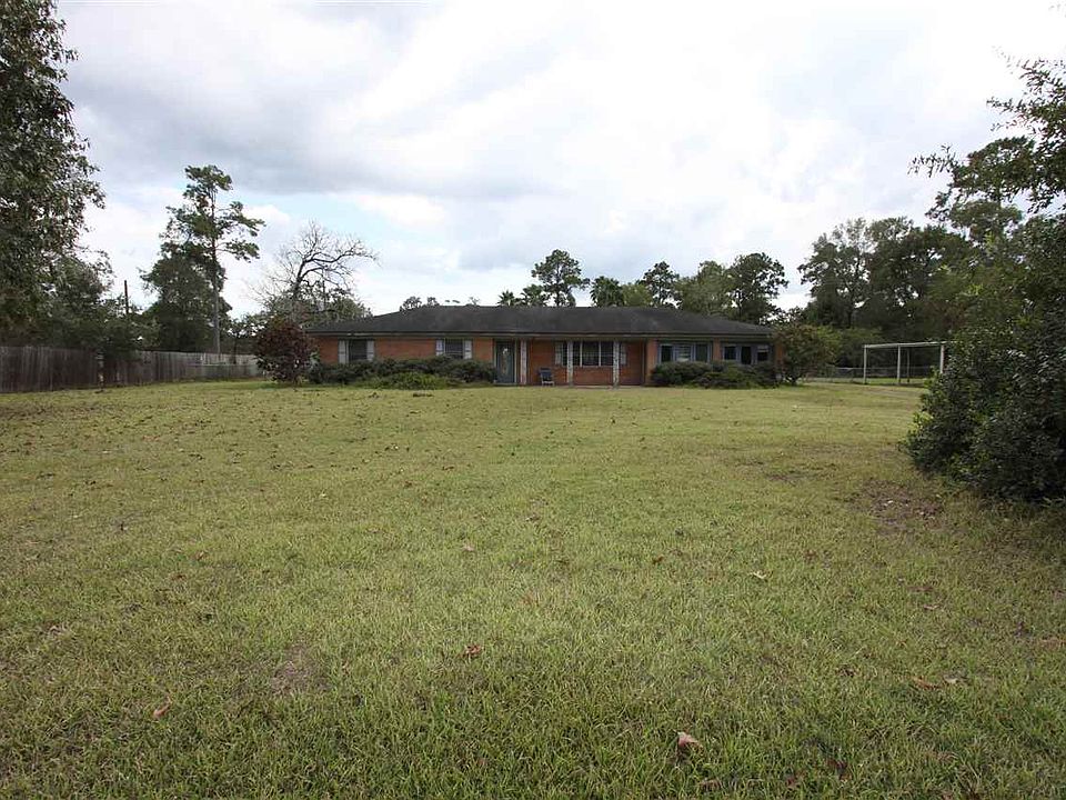 1st image of 13565 Leaning Oaks Dr