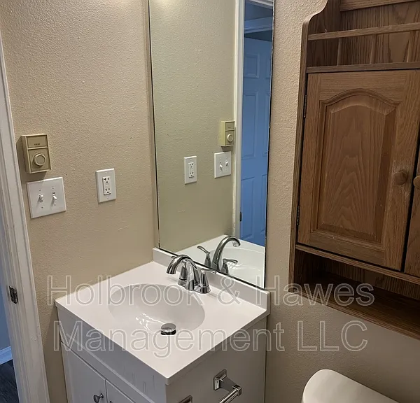 4531 Boardwalk Dr W #W-W-9 — Photo 17