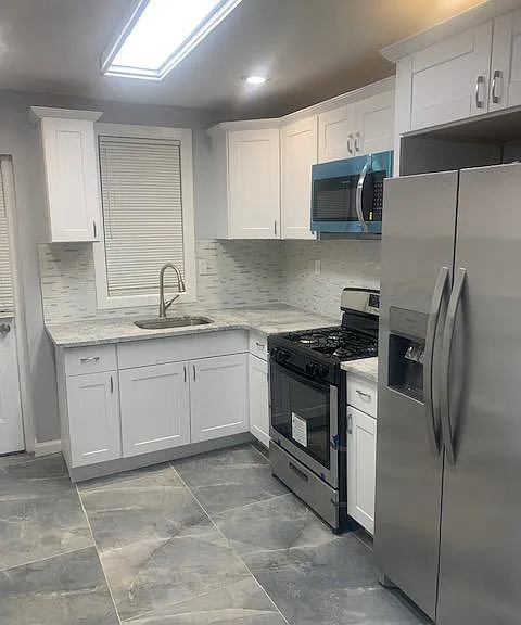 2604 Wilder St — Photo 1