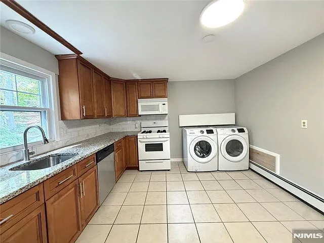 175 Van Winkle St #2 — Photo 7