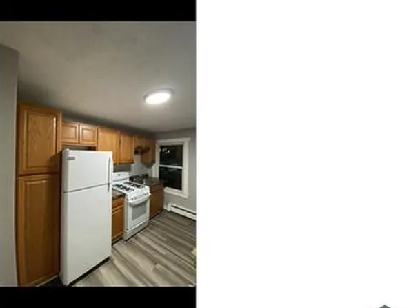 36 South St, Enfield, CT 06082