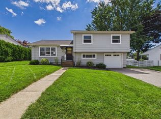 70 Fairmount St, New Bedford, MA 02740