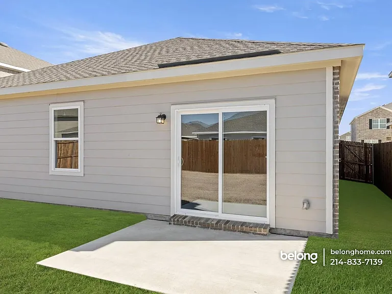10308 Holycross Ln — Photo 3