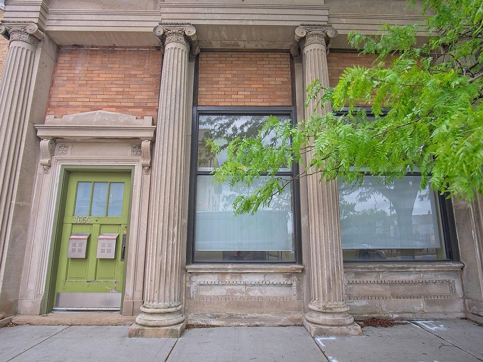 Front of unit