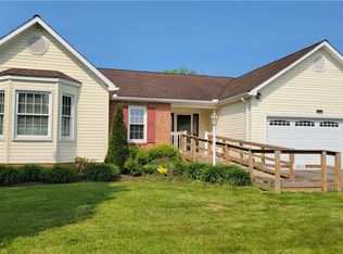 1205 Brierwood Dr, Somerset, PA 15501