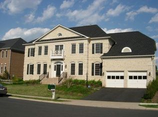 15697 Spyglass Hill Loop, Gainesville, VA 20155