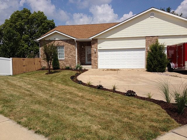 1st image of 874 Waterford Ct