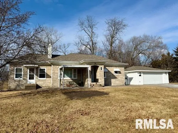 1311 S College Ave, Aledo, IL 61231