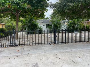 522 NW 105th St, Miami, FL 33150