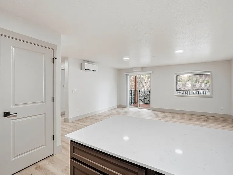 1808 N 15th St #101 — Photo 51