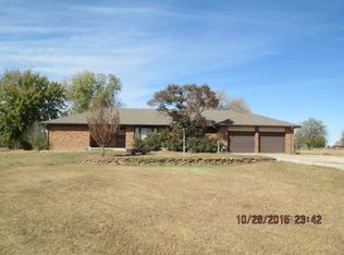 4455 SW Circle Rd, Towanda, KS 67144