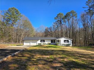 621 Hood Rd, Stockbridge, GA 30281