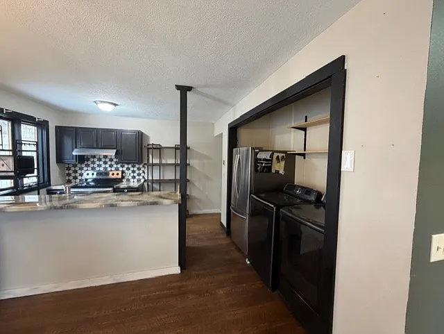 1087 Woodbridge Dr — Photo 14